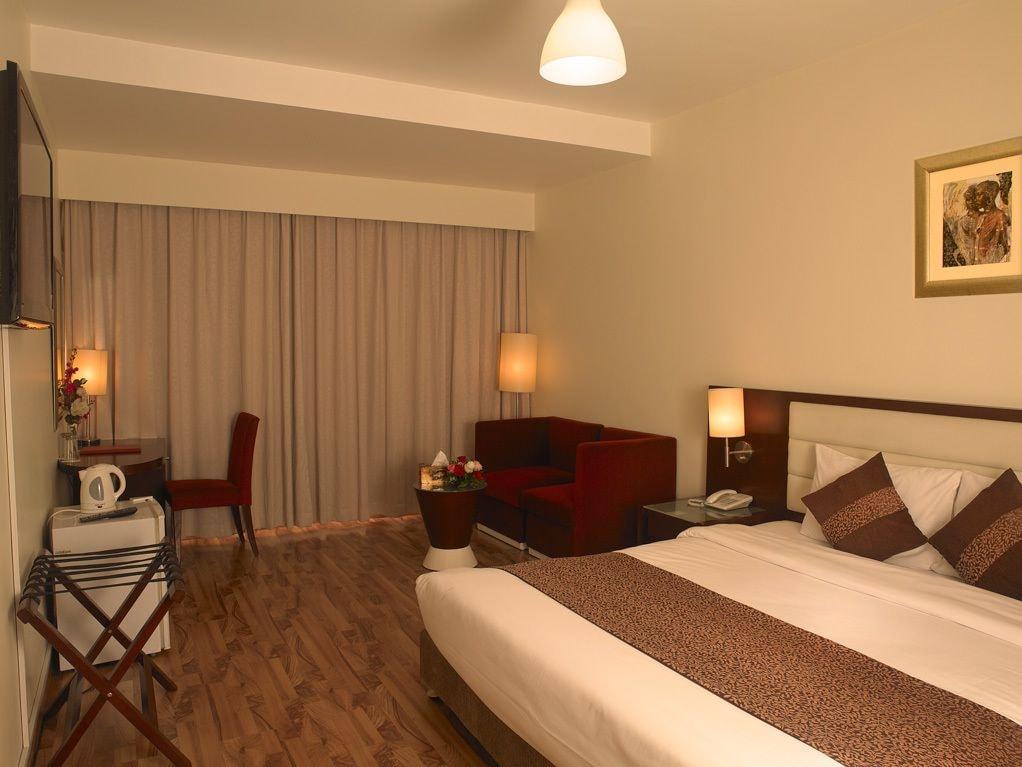 Phoenicia Grand Hotel Dubai Buitenkant foto