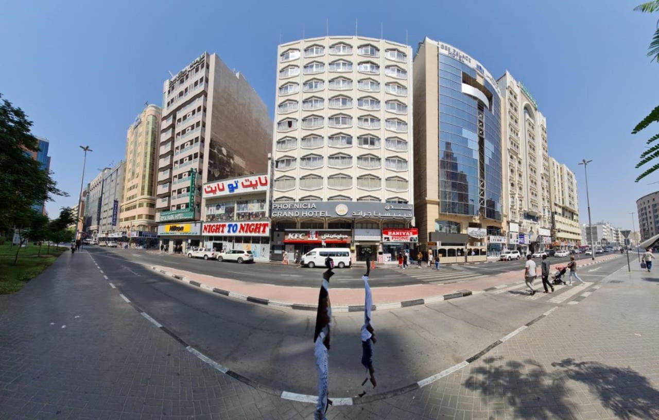 Phoenicia Grand Hotel Dubai Buitenkant foto