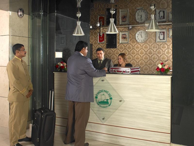 Phoenicia Grand Hotel Dubai Buitenkant foto